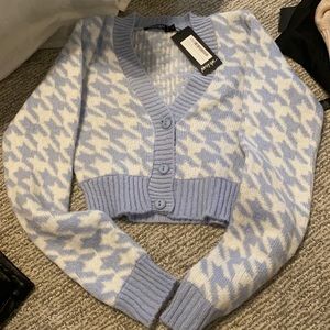 Nasty gal never worn cropped sweater